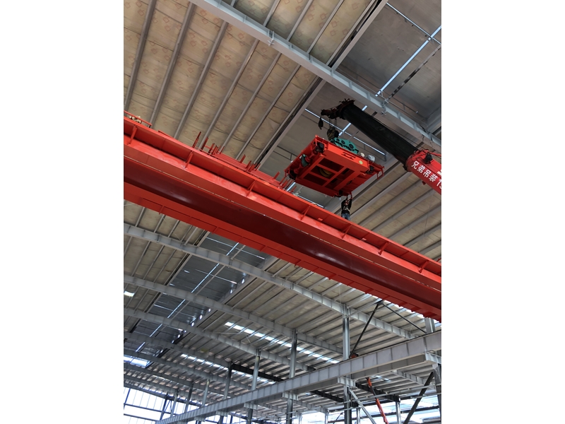 湘潭市雙梁安裝現場